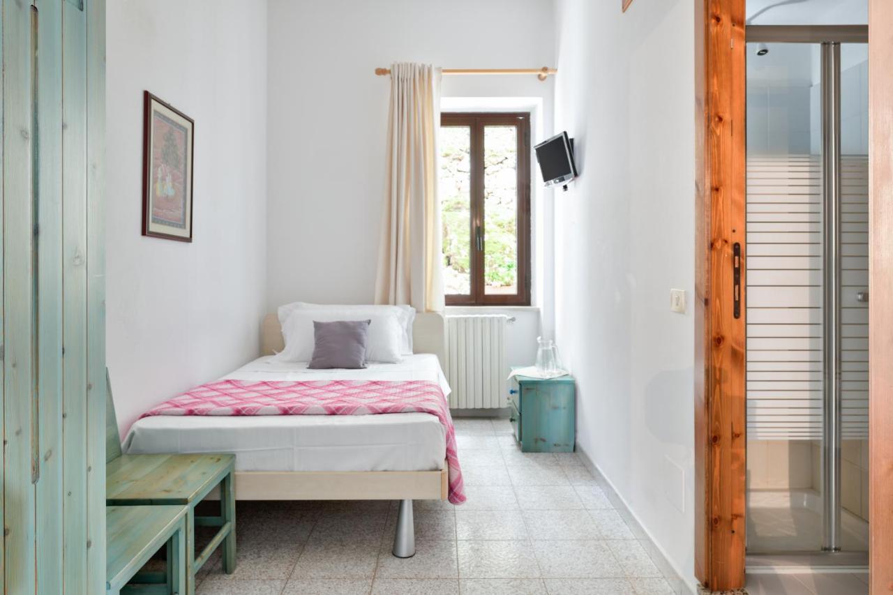 S'Enis Monte Maccione Hotel Oliena Luaran gambar